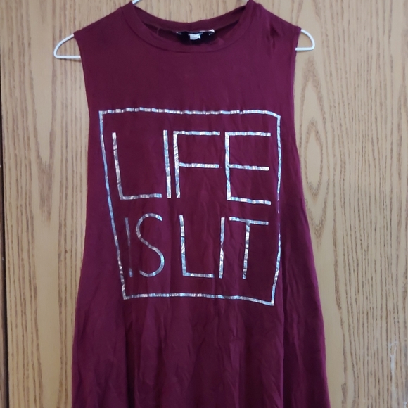 3/$30 Caren Sport. Plus Size 2X. Workout Tank Top. Maroon - Picture 3 of 3